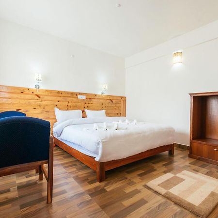 Tristar Hotel Pokhara Esterno foto