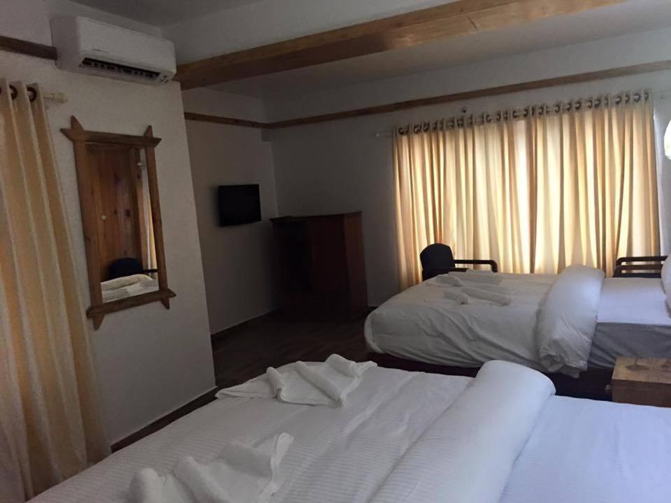 Tristar Hotel Pokhara Camera foto